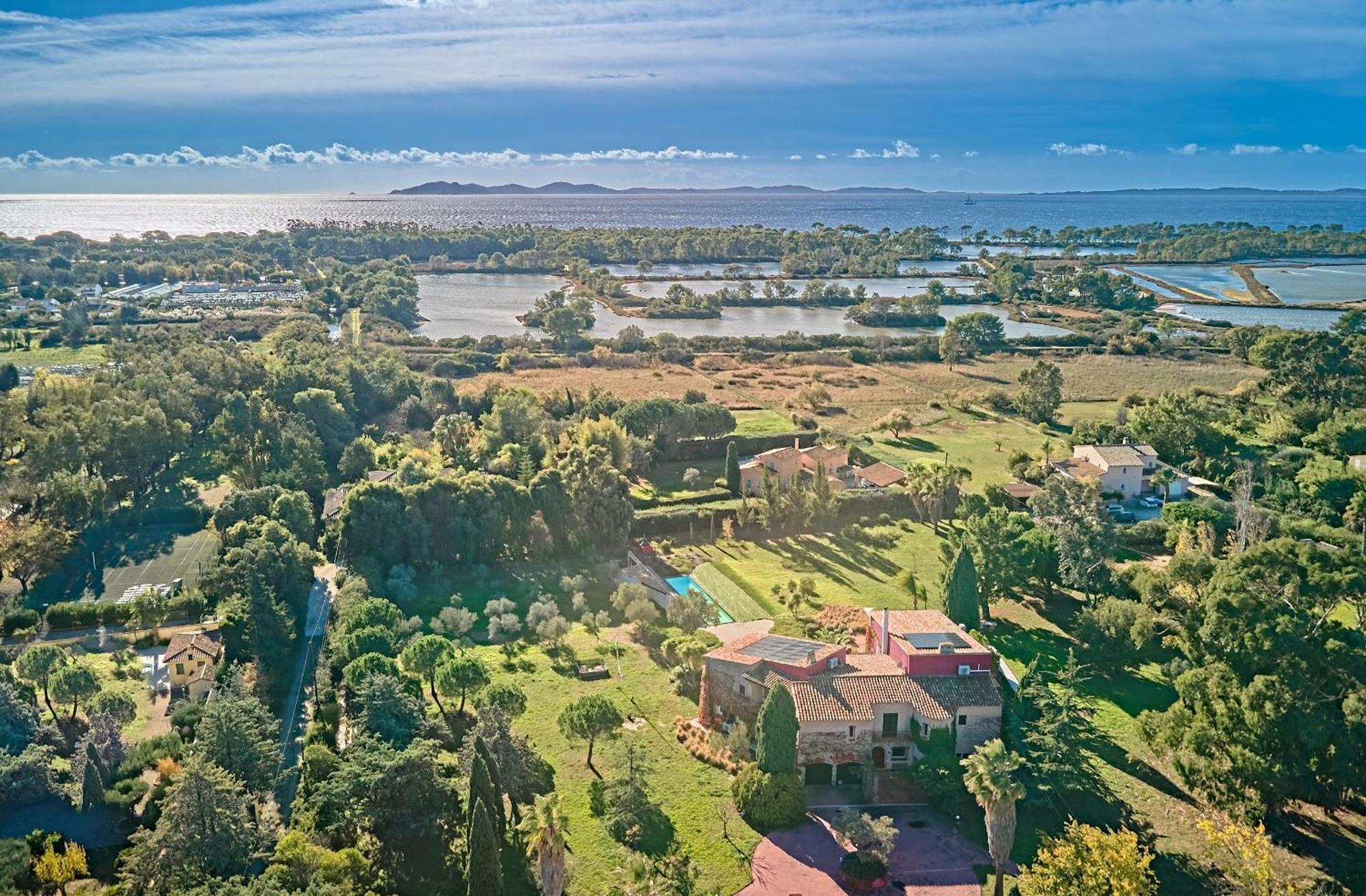Villa Mercedes 300 M De La Plage La Londe-les-Maures Luaran gambar